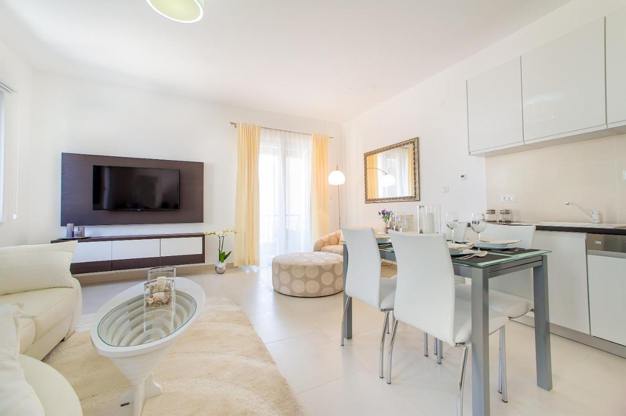 Lavender Bay Apartment C22 Котор Экстерьер фото